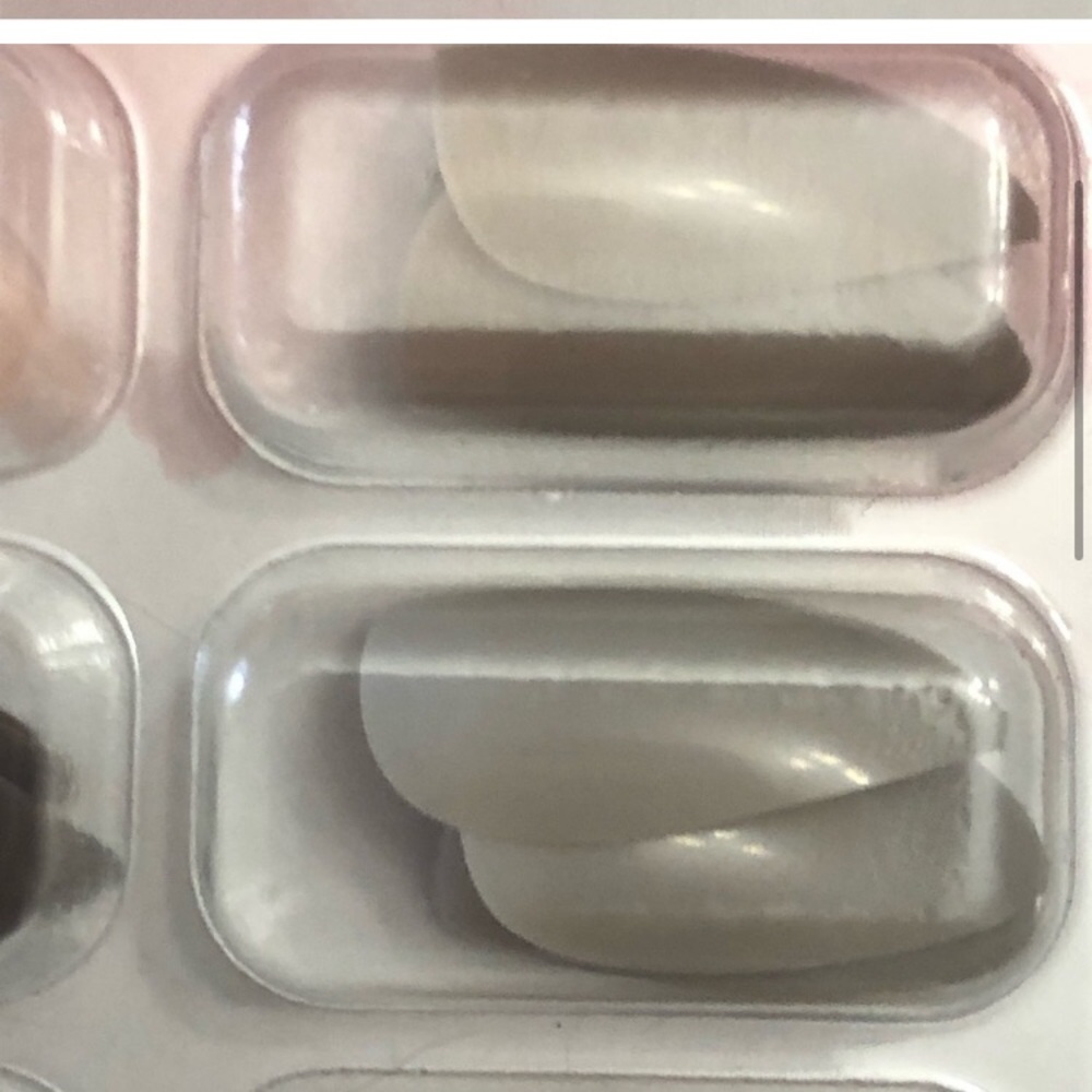 NWT (2) 60pc Artificial Stiletto Nails- pink, nude, brown, white, grey - Picture 5 of 8